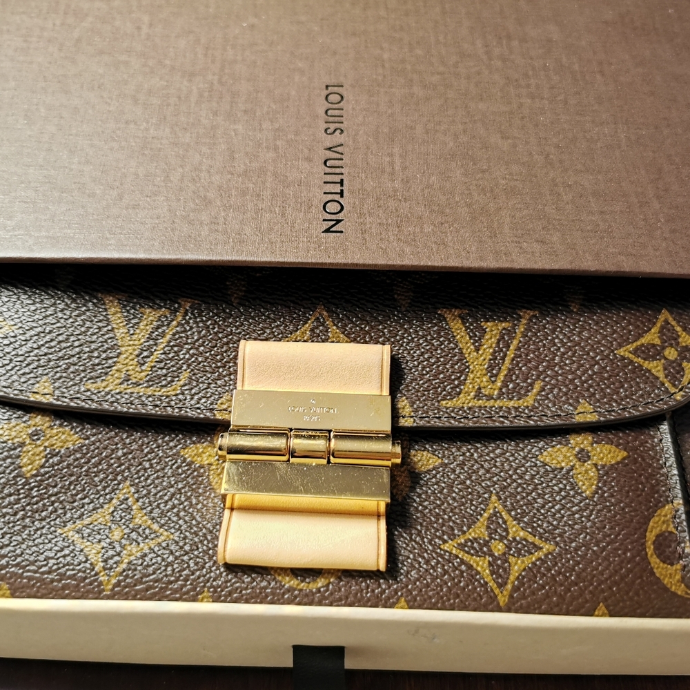 Brand new Quetsche and Monogram Elysee In Wallet.